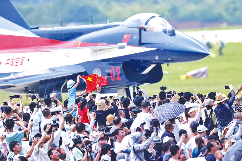 日本搞黄不要下载直接看长春航空展迎来首个公众日